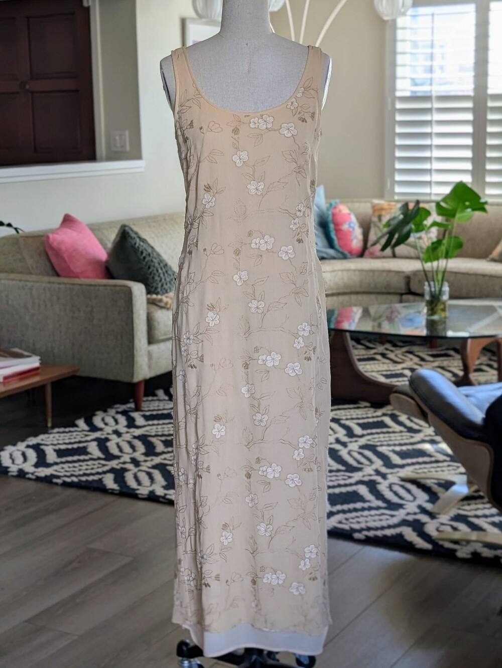 ​Vintage 90s / Y2K Ann Taylor 100% Silk Embroidered Floral Slip Dress Size 8